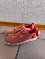 PUMA Suede Bow Sneaker in der Farbe Pink Gr. 42 (Rauleder) Wuppertal - Vohwinkel Vorschau