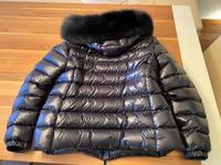 Moncler Badyfur Daunenjacke / Schwarz/ Gr.5 wie neu Blaufuchs Sachsen - Bautzen Vorschau