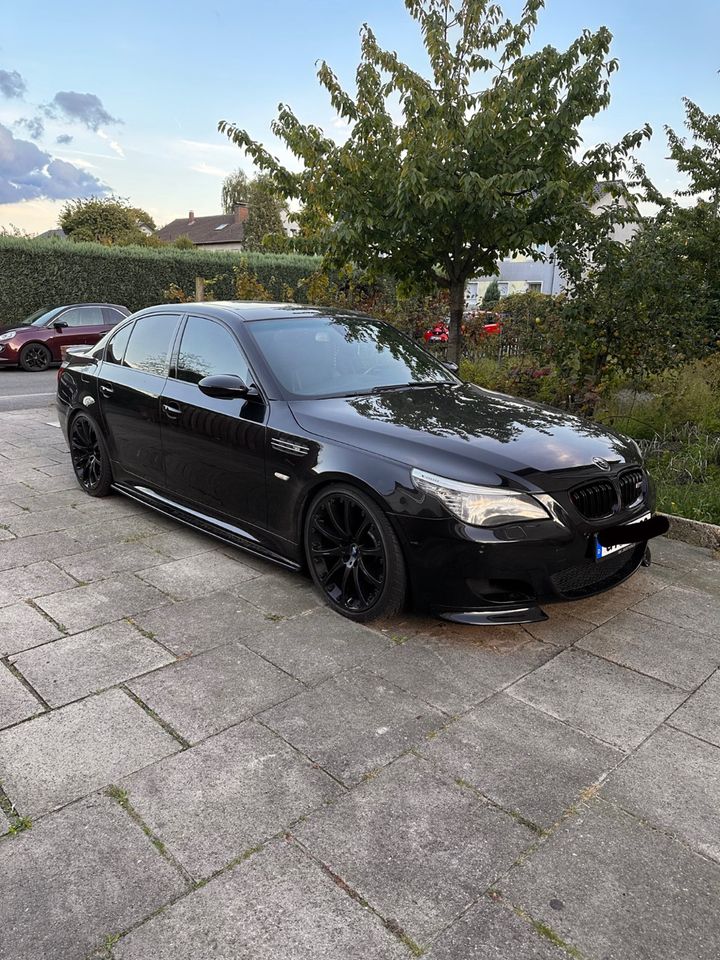 BMW M5 E60 V10 *UNGLAUBLICHER SOUND* in Versmold