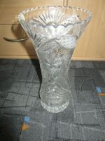 große Vase aus Bleikristall, handgeschliffen, ca. 30 cm hoch Hessen - Marburg Vorschau