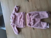 Pullover und Hose Winter Hessen - Hadamar Vorschau