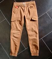 Top Zustand! sOliver Cargohose Jungenjeans Gr. 146 Sachsen - Coswig Vorschau