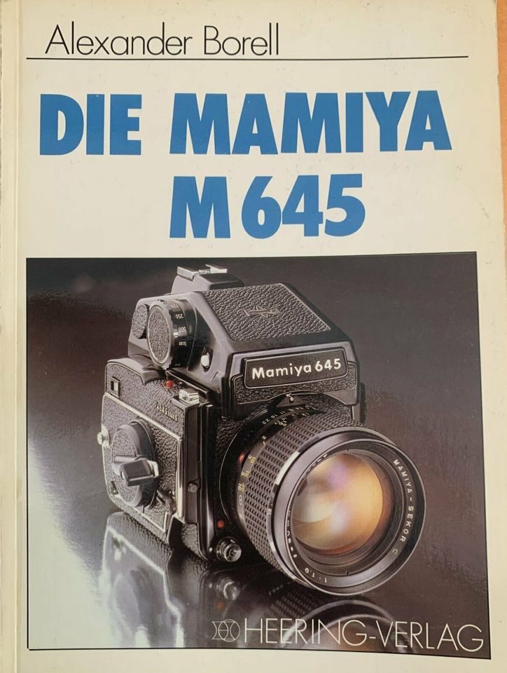 Kamera Mamiya M645 mit Zubehör Objektive in Berlin