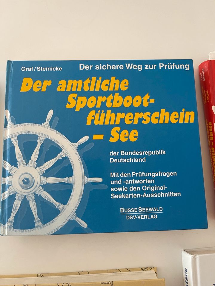 Bücher 7 Stück Sportboot Führerschein in Mönchengladbach