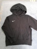 Nike Hoodie Sweater gr 116-128 Niedersachsen - Wolfsburg Vorschau