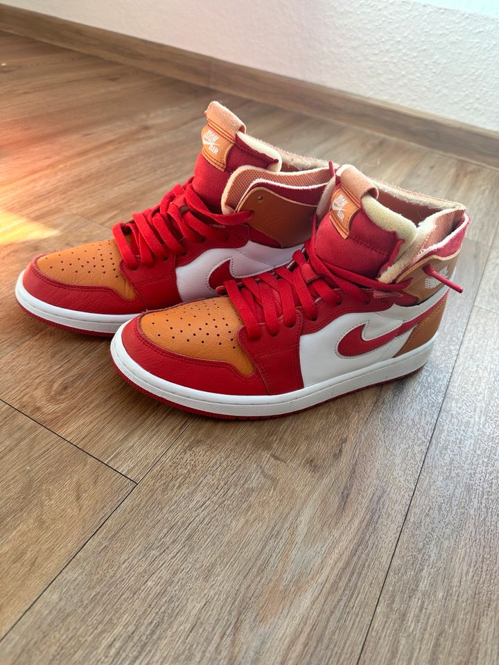 Nike Air Jordan 1 Zoom Air CMFT Sneakers rot, orange in Stuttgart