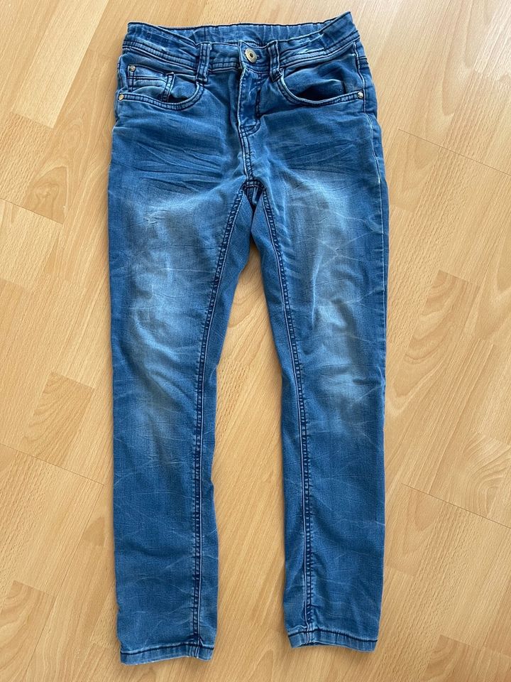 Jeans TOP ⭐️ in Hiddenhausen