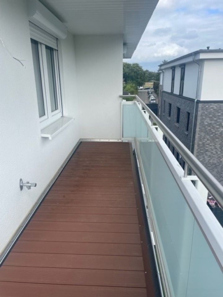 Neubau-Doppelhaushälfte mit Dachterrasse in Wihelmsburg in Hamburg