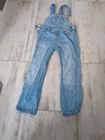 Latzhose Jeans H&M Herz verstellbar 110 Hessen - Stockstadt Vorschau