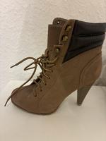 Schöne Stiefeletten Köln - Ehrenfeld Vorschau