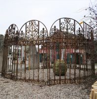 Rosenpavillon - 9er Satz monumentale Schmiedegitter - Gründerzeit Brandenburg - Oberkrämer Vorschau