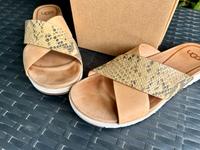 UGG Sandale Gr.40 Nordrhein-Westfalen - Velbert Vorschau