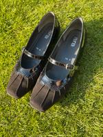 Riemchenpumps Markenschuhe schwarz  Leder Veloursleder Niedersachsen - Peine Vorschau