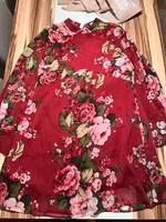 Schönes Kleid langärmelig mit Blumen drauf Niedersachsen - Lüneburg Vorschau