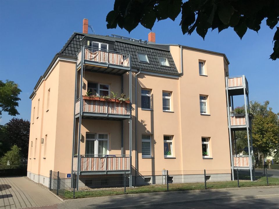 Zentral gelegene 3 Raum Wohnung mit Balkon! in Heidenau