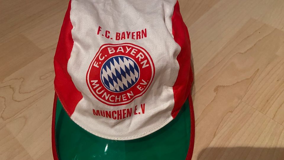 FCB Bayern München Kappe Fankappe in Karlshuld