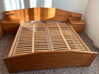 Schlafzimmer mit Kommode aus Holz Kr. Altötting - Tüßling Vorschau