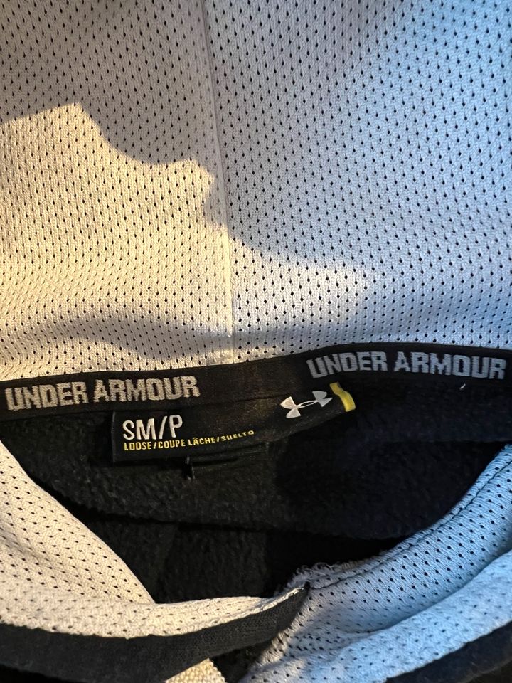 Sweatshirt Under Armour in Bonn