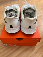 Nike Air Zoom Vomero 14 TB 4E Weiß Herren Größe 46 neu Berlin - Lichtenberg Vorschau