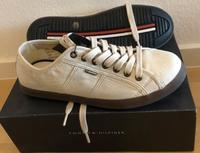 Tommy Hilfiger crème Sneaker/ sportliche Halbschuhe - Gr.42 neu Kr. München - Unterschleißheim Vorschau