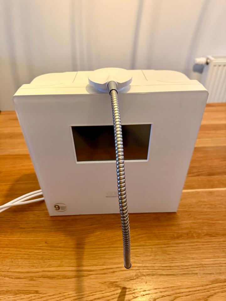 EOS AQUA VOLTA TOUCH WASSER IONISIERER FILTER SPENDER in Schutterwald
