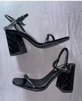 Sandaletten River Island 37 schwarz Nordrhein-Westfalen - Bedburg Vorschau