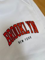 Jogginghose Brooklyn NY mit Taschen Gr. 38 / 40 neu Bayern - Parsdorf Vorschau