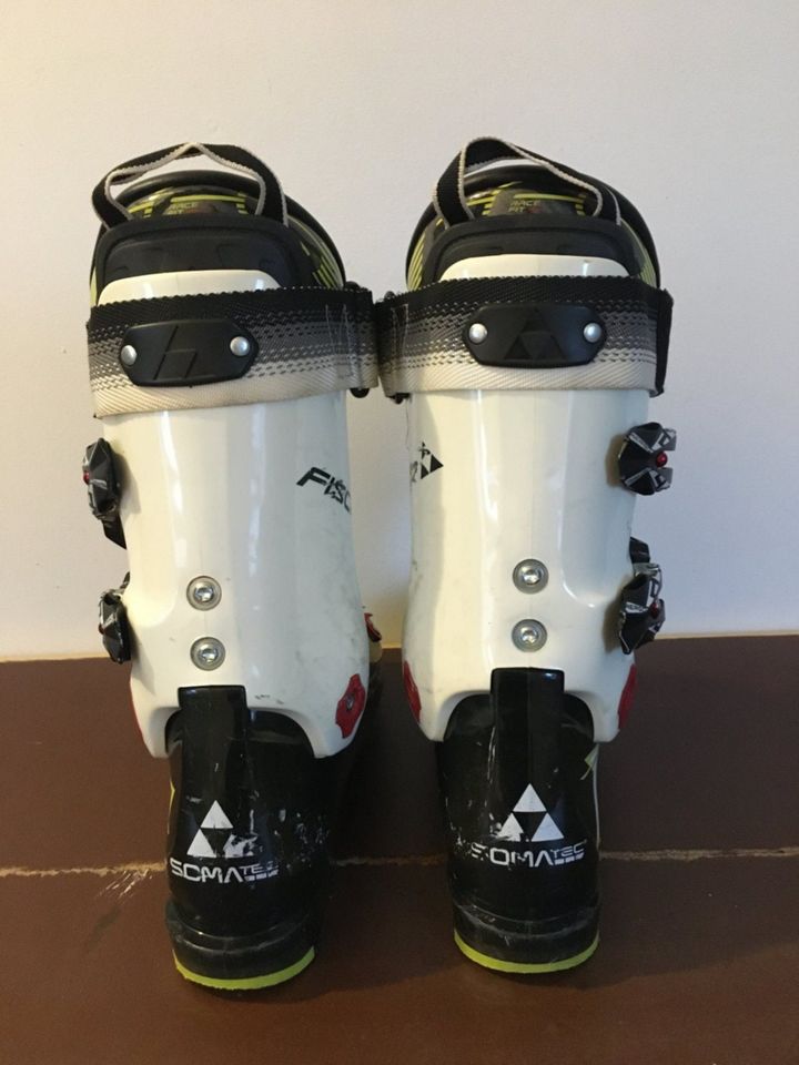 Set Fischer RC4 Ski 165 cm, Skistiefel Gr. 25-25,5, Stöcke 120 cm in Bärenstein