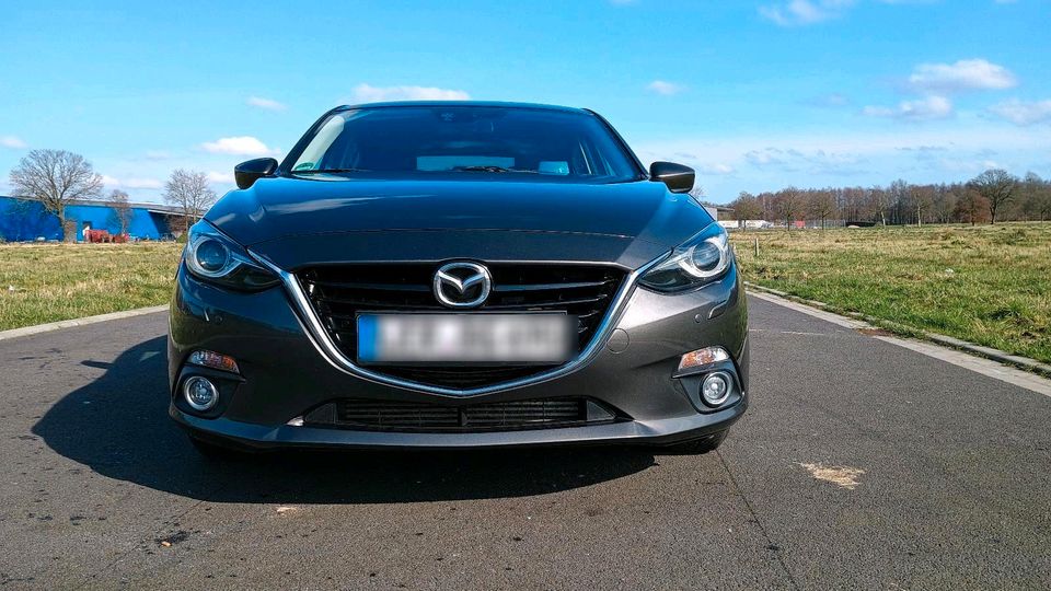 Mazda 3 BM Skyactiv-D 150 AT Sport-Line Navi Bose KeylesGo in Uplengen