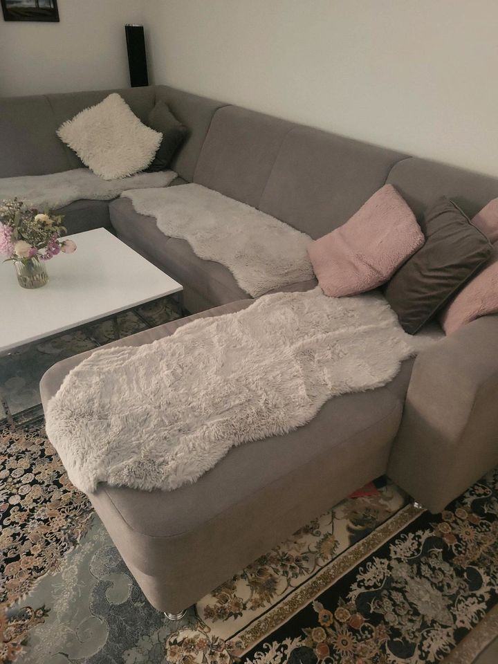 Couch U form grau in Wiesbaden