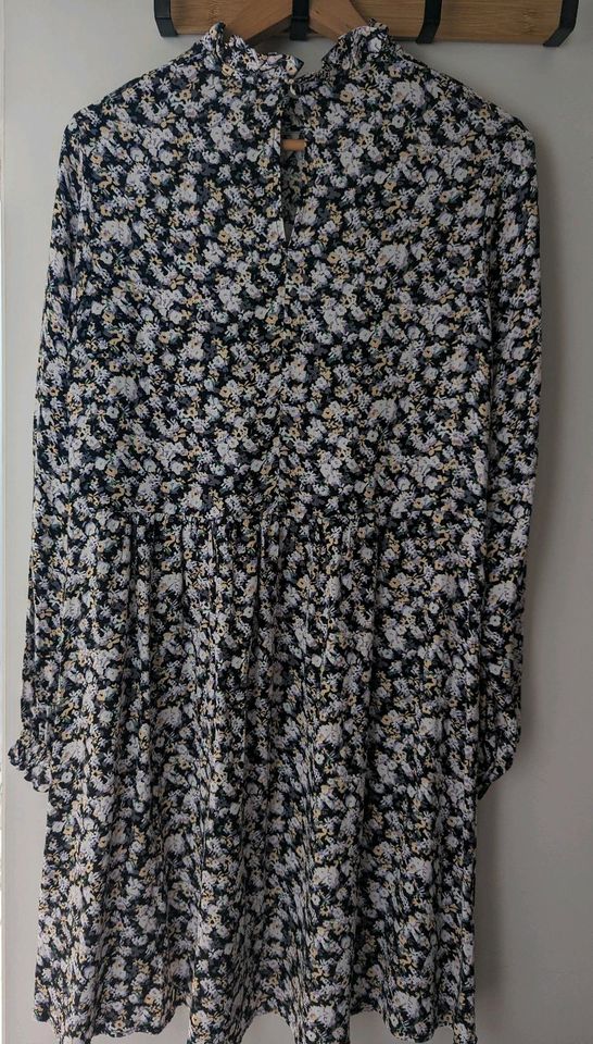 Romantisches Marc o Polo Kleid kleiner Kragen floral Gr.S/36 in Pinneberg