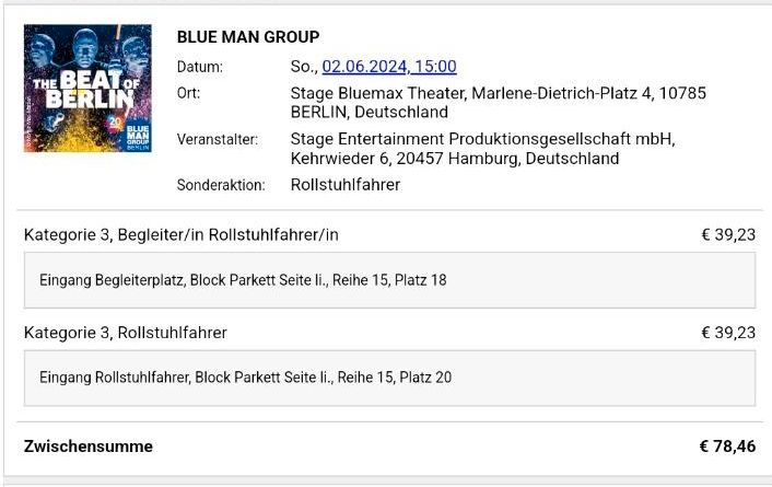 Blue Man Group 2.6. Rollstuhl Fahrer mit Begleitung in Berlin