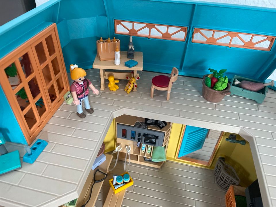 Playmobil Utopia stelzenhaus im Dschungel in Isernhagen