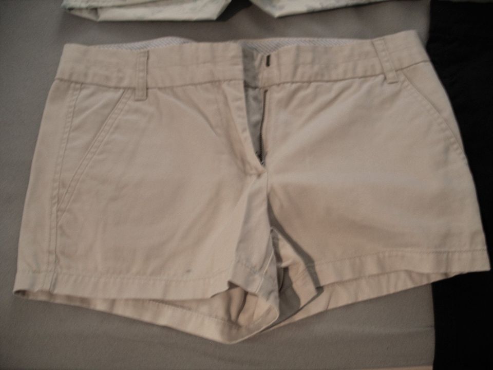 Hot Pants kurze Hosen S , 34 , 25 , 170 , tailor oliver only Zara in Neusäß