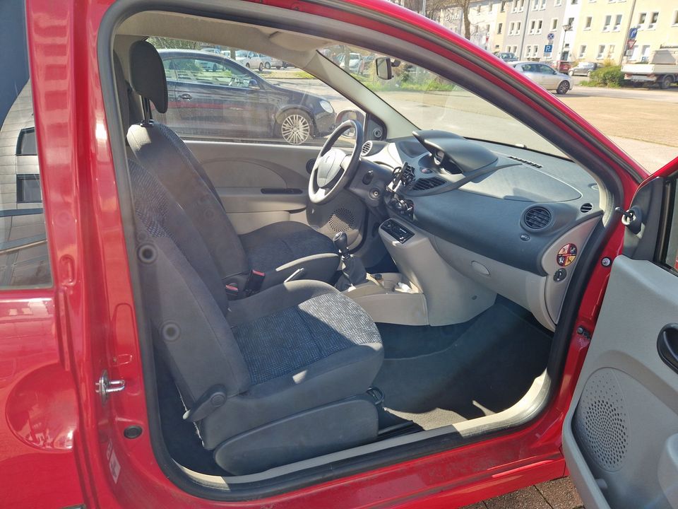 Auto Renault Twingo in Hattingen