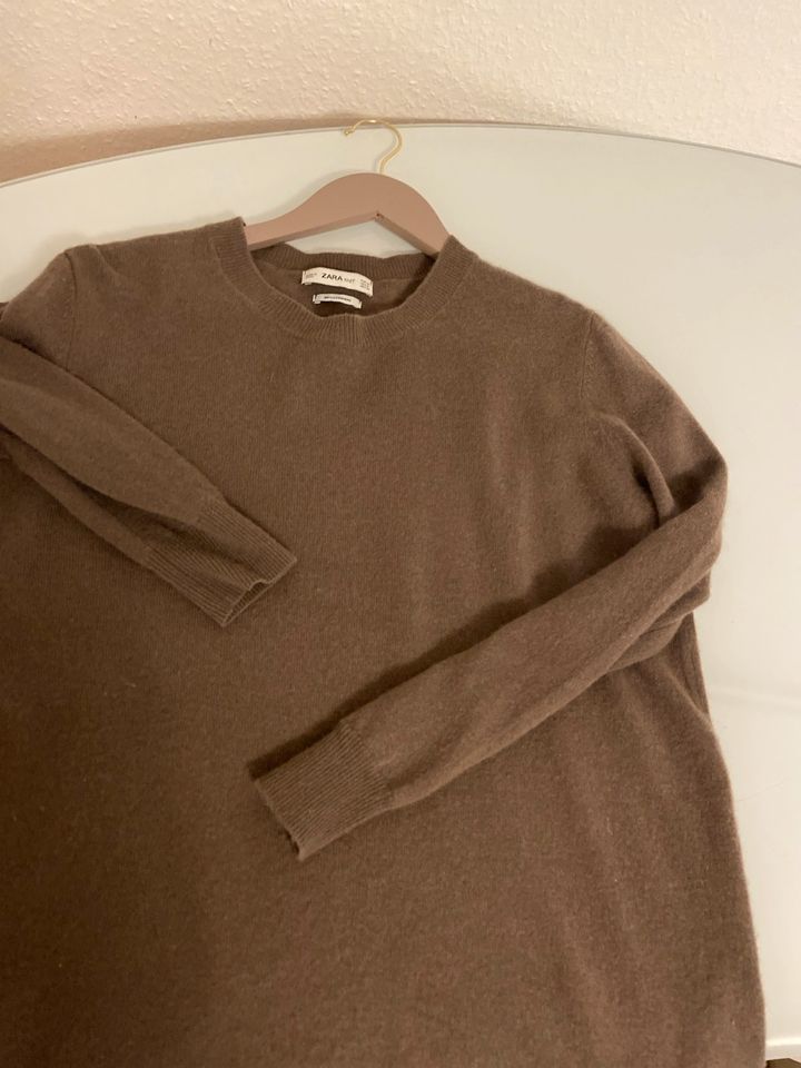 Kaschmirpullover von Zara in Düsseldorf