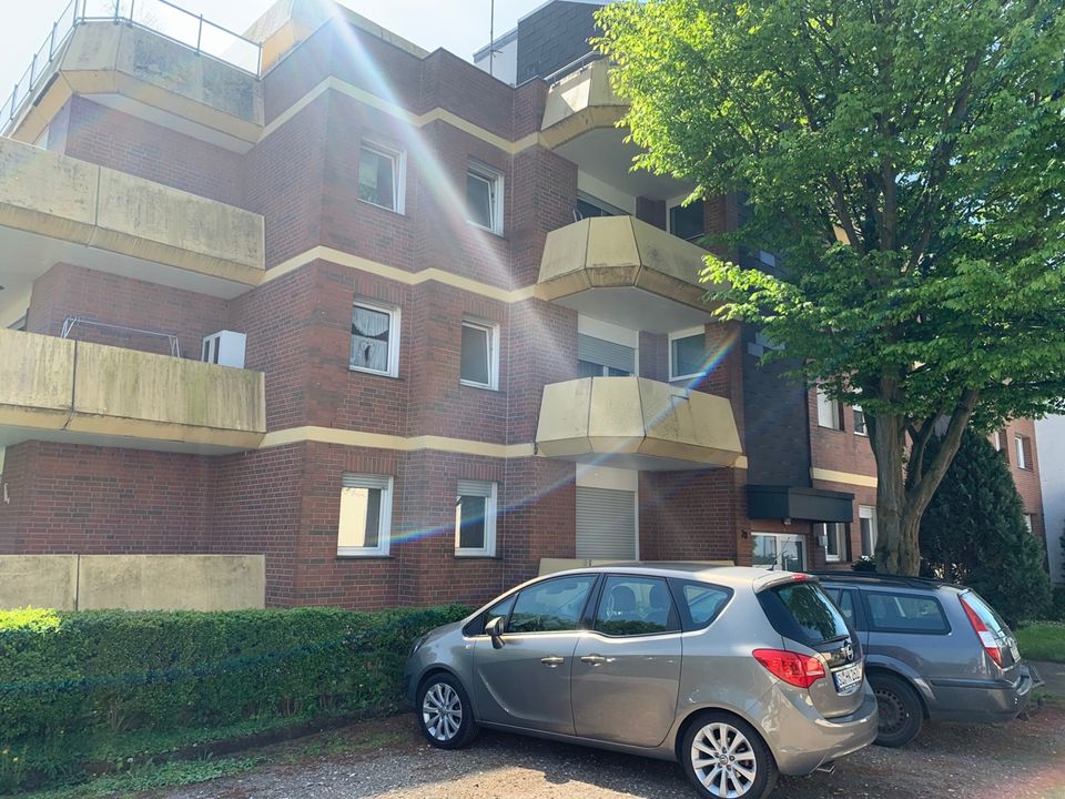 BONN BEUEL schöne, helle 2 Zimmer-ETW im EG ca. 45 m² Wfl. mit Balkon, Einbauküche u. TG-Stellplatz in Bonn