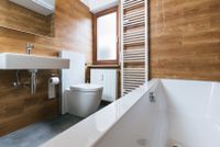 Schöne kernsanierte 4-Zimmer-Wohnung mit Balkon, EBK und hochwertigem Bad in Stuttgart Stuttgart - Uhlbach Vorschau