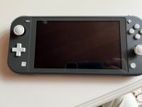 Nintendo Switch lite in grau + Tasche + unbenutztes Panzerglas Nordrhein-Westfalen - Herne Vorschau