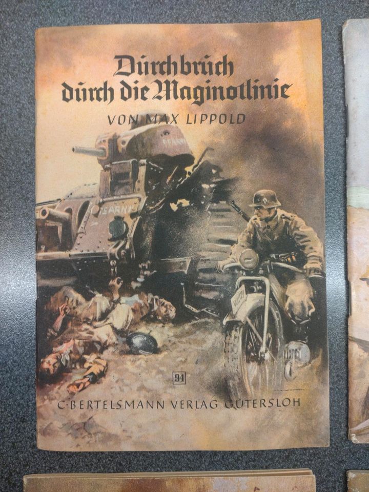 Militaria WW1 & WW2 Deutschland 3. Reich Bücher Dachbodenfund in Quedlinburg