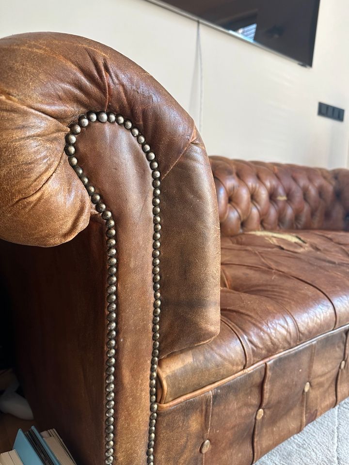 Chesterfield Sofa zu verschenken in Berlin