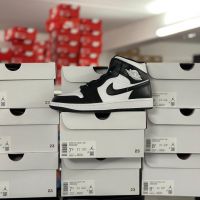 Nike / Air / Jordan / 1 / Mid / Panda / 37,5 / 38,5 / 40 / 40,5 Nordrhein-Westfalen - Haan Vorschau