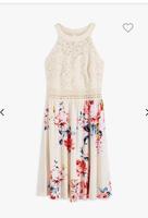 Kleid mit Spitze Bayern - Aßling Vorschau