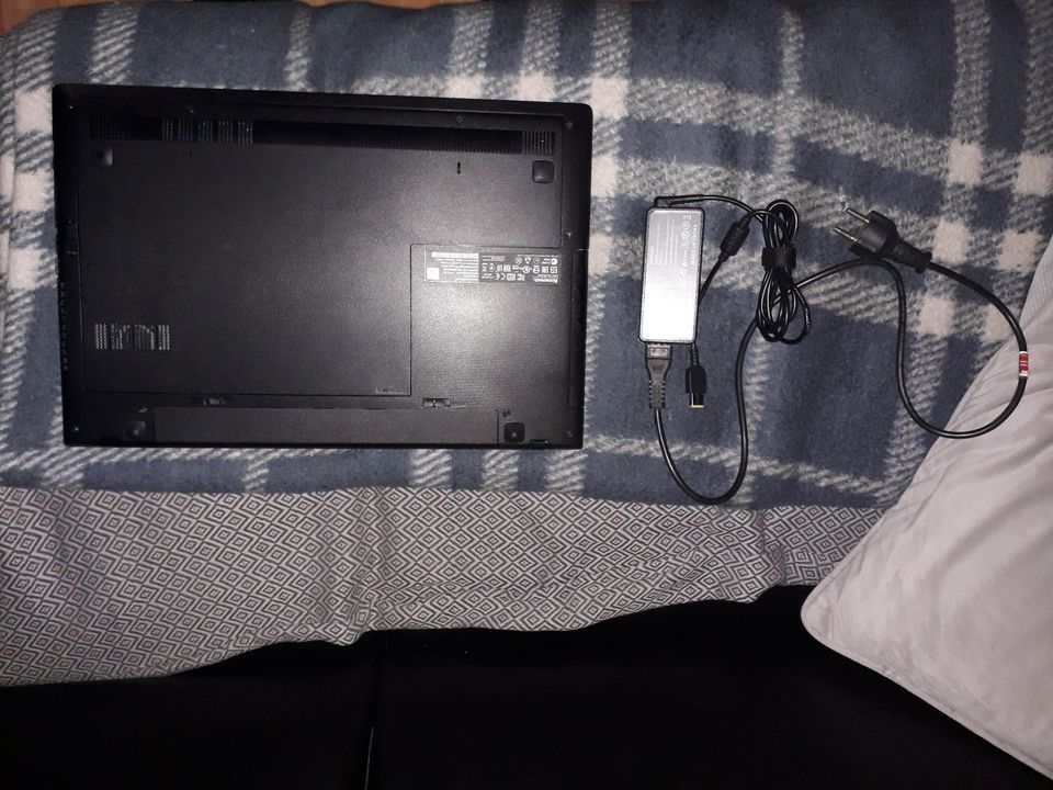 LENOVO Laptop TOP ZUSTAND TOP PREIS in Göttingen