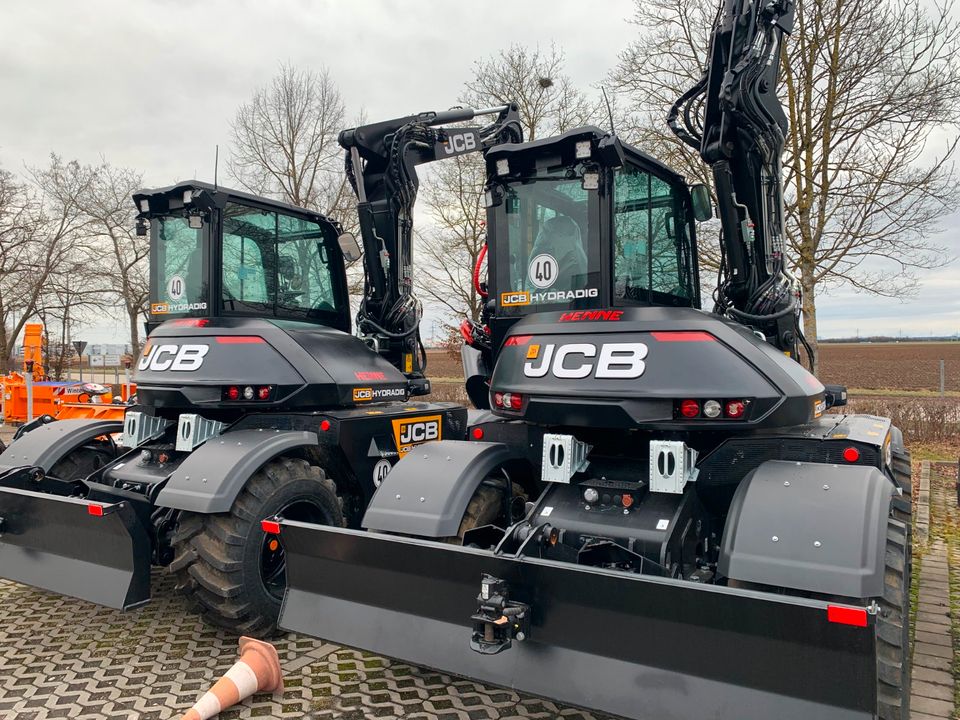 JCB Hydradig 110W Mobilbagger 11.500 kg Gewicht Radbagger 40 Km/h in Kirchheim bei München