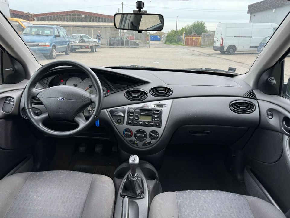 Ford Focus 1.4 aus 1.Hand - Klima - Euro 4 - ALU in Bornheim