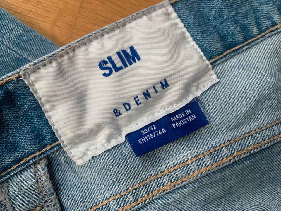 H&M Jeans Slim 30/32 in Langenhagen