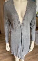Jacke/Strickjacke/leicht Gr.44/XXL von Betty Barclay grau Sachsen - Reinsdorf Vorschau