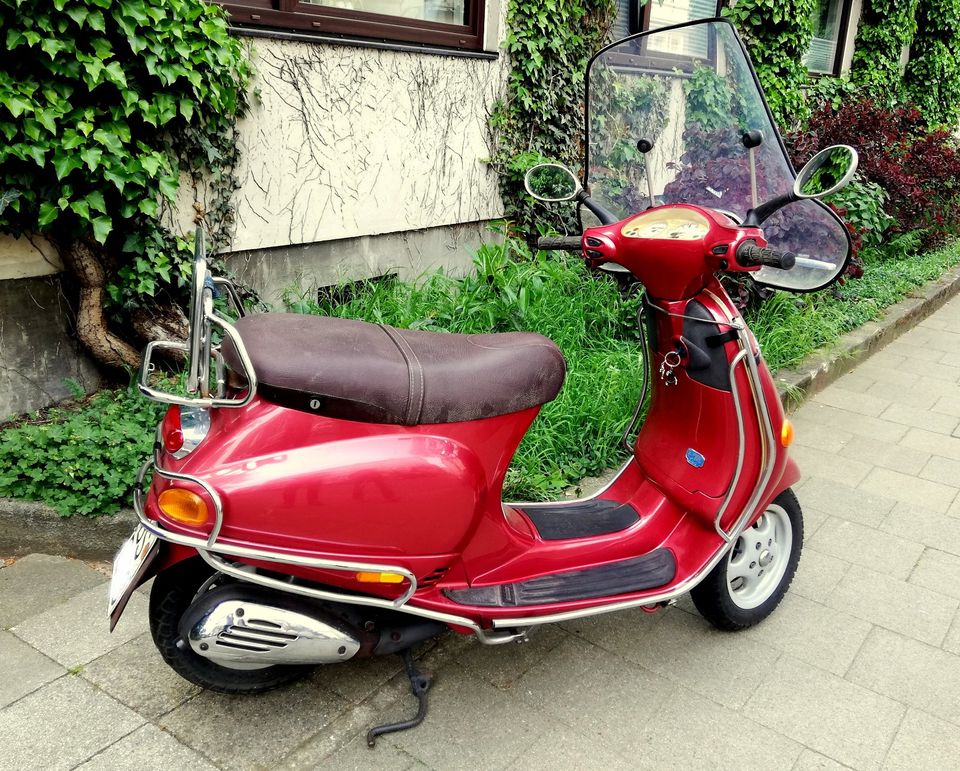 Vespa ET4 1996 125 ccm 11 PS in Braunschweig