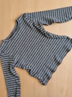 Strickpullover kurz grau weiß gestreift Größe S Bayern - Bayreuth Vorschau